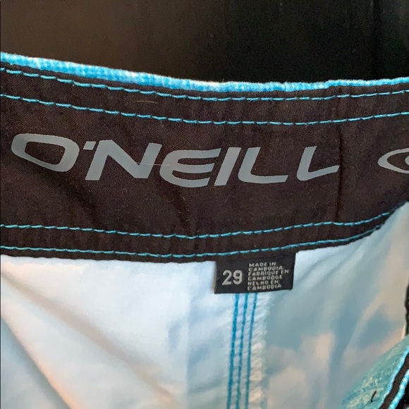 Men’s size 29 O’Neill board shorts - Picture 3 of 4
